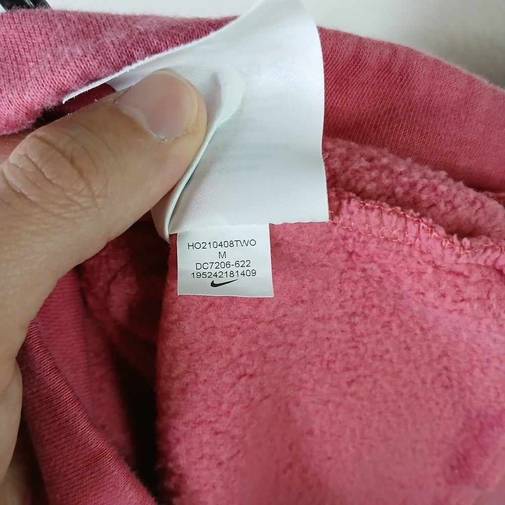 NIKE GIRLS HOODIE MEDIUM FRONT POUCH POCKET PINK W/WHITE LOGO BB24 - Picture 10 of 10